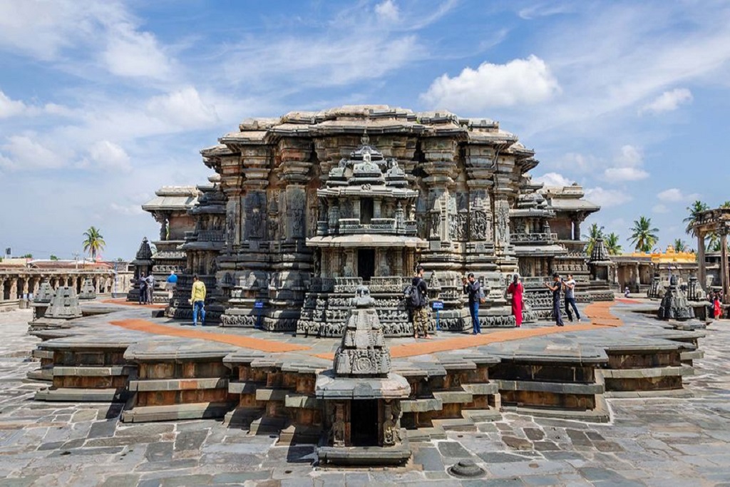 Belur Temple- A 900-year-old wonder with the most appealing architecture
