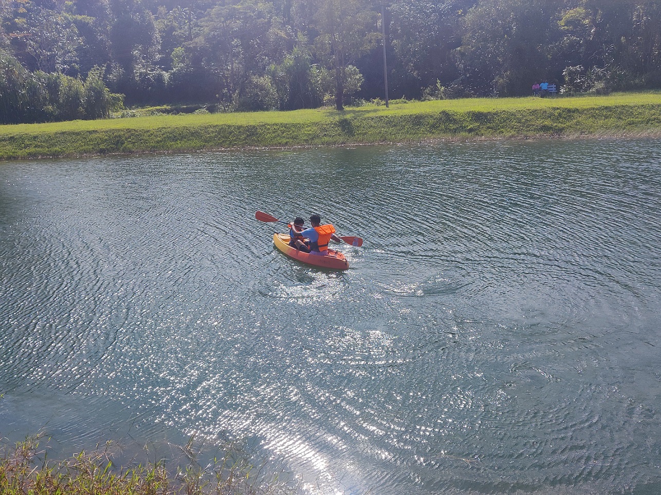 Resorts with Kayaking